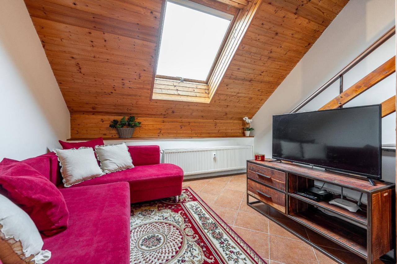 Apartman Mezonet Na Namesti Košice Eksteriør billede